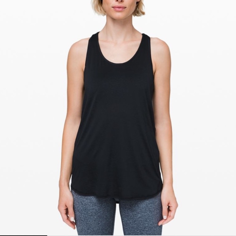 NWT* lulu lemon Essential Tank *Pleated